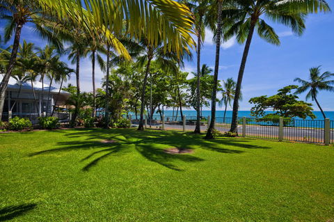Coral Sands Beachfront Resort - Sydney 4u 30