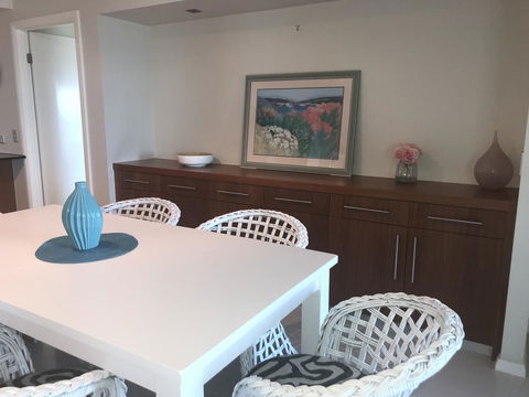 Proximity Waterfront Apartments - Sydney 4u 8