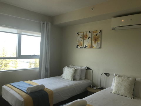 Proximity Waterfront Apartments - Sydney 4u 15