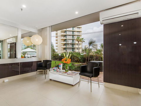 Sunbird Beach Resort Main Beach - Accommodation Sydney 44