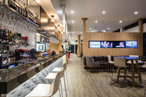 Ibis Mackay - Sydney 4u 5