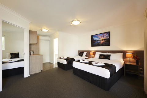 Takalvan Motel - Sydney 4u 1