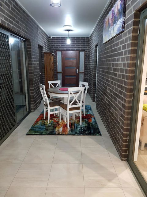Adwaga Lodge - Sydney 4u 12