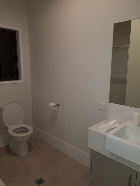 Adwaga Lodge - Sydney 4u 13
