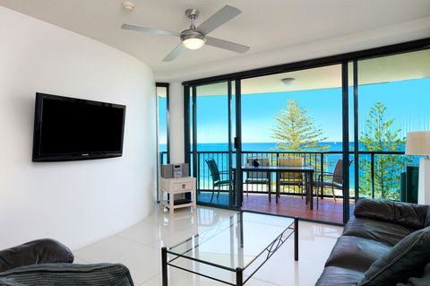 Peninsular Beachfront Resort - Sydney 4u 2