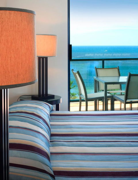 Peninsular Beachfront Resort - Sydney 4u 37