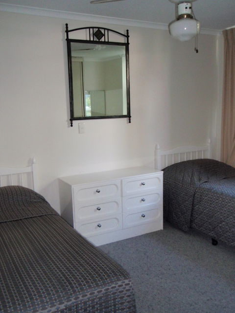 Grosvenor Beachfront Apartments Surfers Paradise - Sydney 4u 28