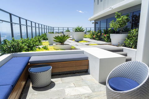 Rhapsody Resort - Official - Sydney 4u 7