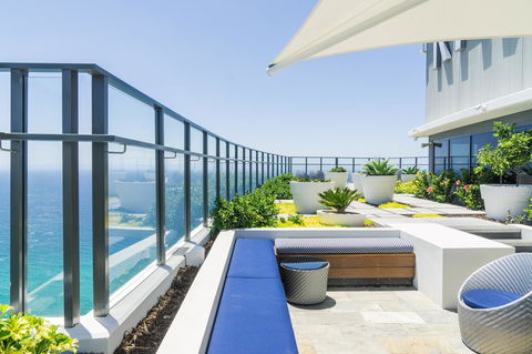 Rhapsody Resort - Official - Sydney 4u 12