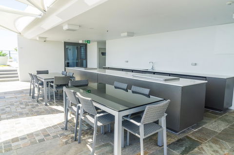 Rhapsody Resort - Official - Sydney 4u 19
