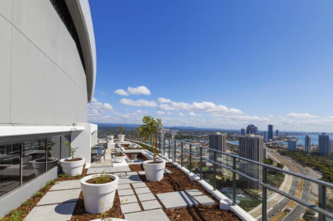 Rhapsody Resort - Official - Sydney 4u 38