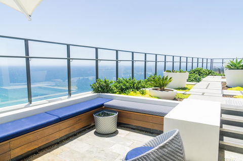 Rhapsody Resort - Official - Sydney 4u 6