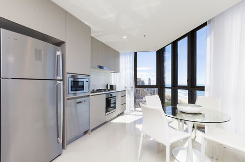 Rhapsody Resort - Official - Sydney 4u 33