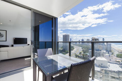 Rhapsody Resort - Official - Sydney 4u 17