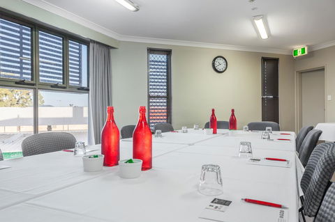 Platinum International - Sydney 4u 43