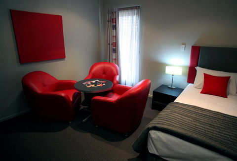 Platinum International - Sydney 4u 34