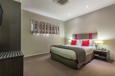 Platinum International - Sydney 4u 3
