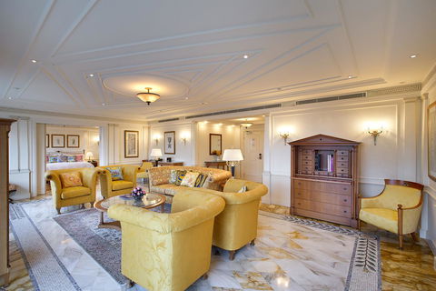 Imperial Hotel Gold Coast - Sydney 4u 21