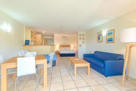 At The Sound Noosa Motel - Sydney 4u 39