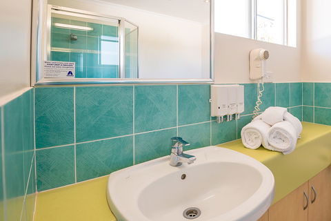 At The Sound Noosa Motel - Sydney 4u 32