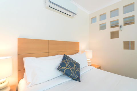 At The Sound Noosa Motel - Sydney 4u 23