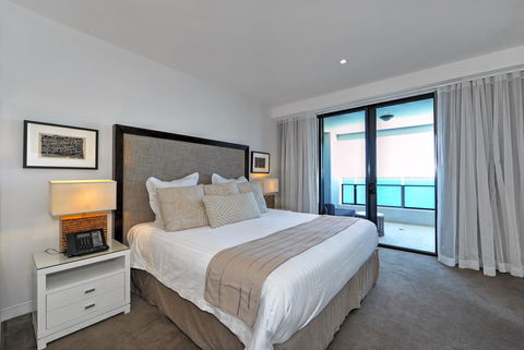 Soul Surfers Paradise - Gclr - Sydney 4u 37