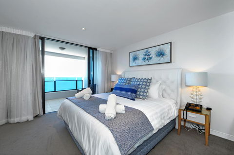 Soul Surfers Paradise - Gclr - Sydney 4u 13