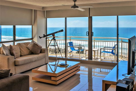 Seacrest Beachfront Apartments Surfers Paradise - Sydney 4u 30