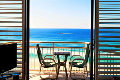 Seacrest Beachfront Apartments Surfers Paradise - Sydney 4u 29