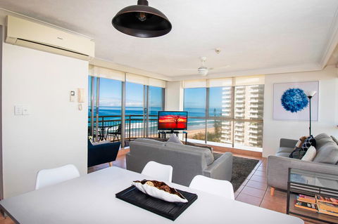 Seacrest Beachfront Apartments Surfers Paradise - Sydney 4u 21