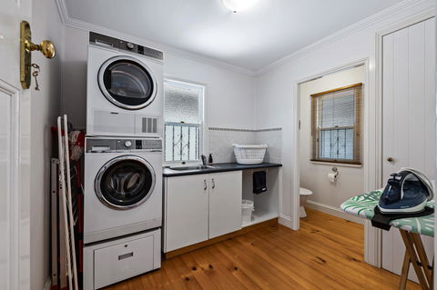 Frangipani House - Sydney 4u 21