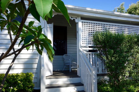 Frangipani House - Sydney 4u 1