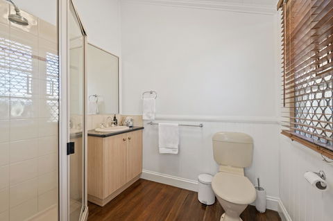 Frangipani House - Sydney 4u 16