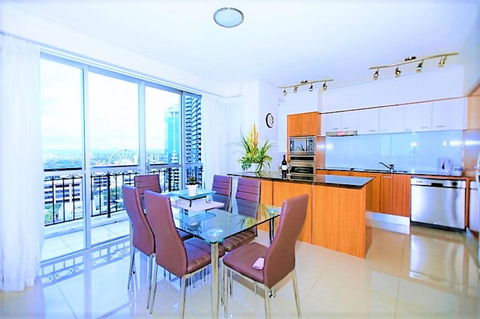 The Towers Of Chevron Renaissance - Holidays Gold Coast - Sydney 4u 29