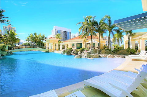 The Towers Of Chevron Renaissance - Holidays Gold Coast - Sydney 4u 7