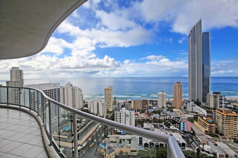 The Towers Of Chevron Renaissance - Holidays Gold Coast - Sydney 4u 36