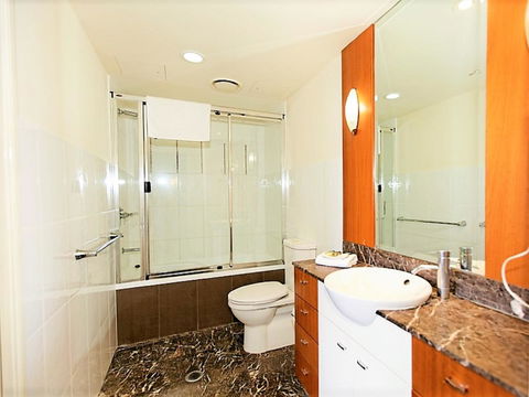 The Towers Of Chevron Renaissance - Holidays Gold Coast - Sydney 4u 35