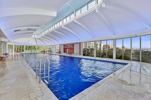 The Towers Of Chevron Renaissance - Holidays Gold Coast - Sydney 4u 9