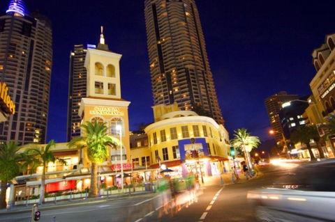 The Towers Of Chevron Renaissance - Holidays Gold Coast - Sydney 4u 0