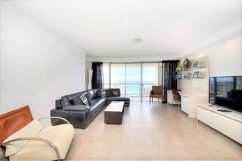The Towers Of Chevron Renaissance - Holidays Gold Coast - Sydney 4u 20