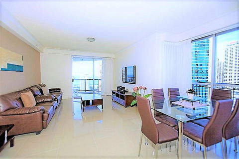 The Towers Of Chevron Renaissance - Holidays Gold Coast - Sydney 4u 30