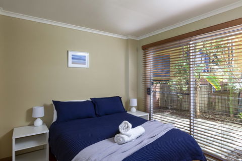 Noosa Beachhouse - Sydney 4u 13