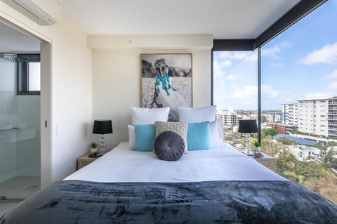 Sunset Retreat Mooloolaba - Sydney 4u 4