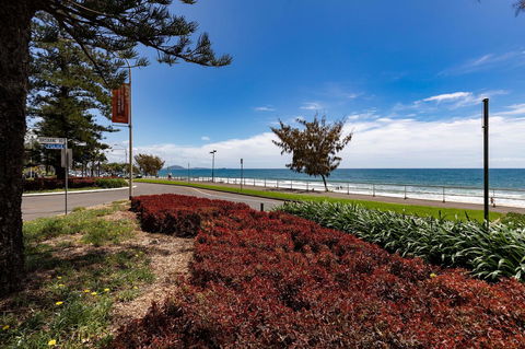 Sunset Retreat Mooloolaba - Sydney 4u 44