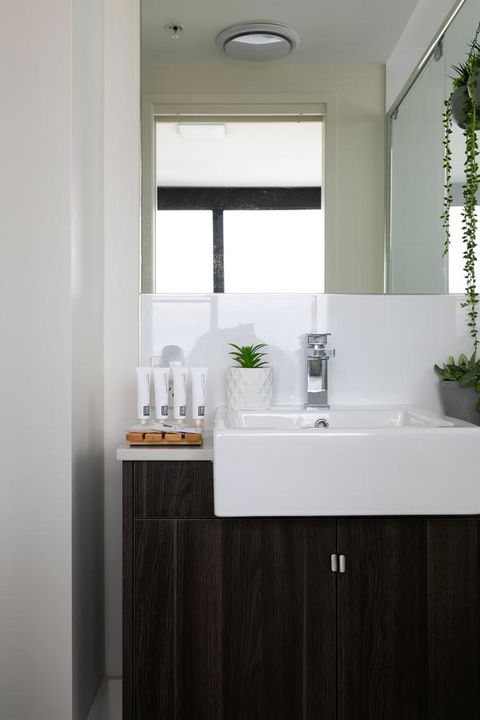 Sunset Retreat Mooloolaba - Sydney 4u 5