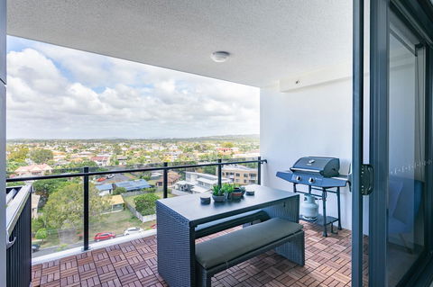 Sunset Retreat Mooloolaba - Sydney 4u 15