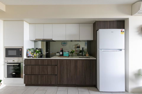 Sunset Retreat Mooloolaba - Sydney 4u 8