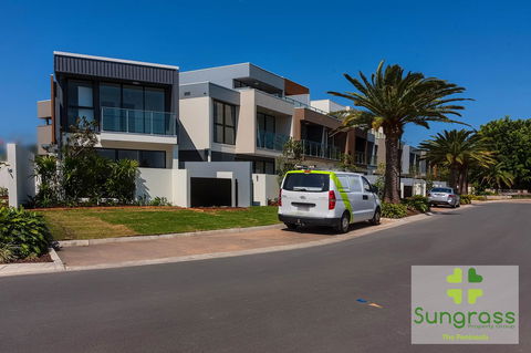 The Residences At The Peninsula - Sydney 4u 28