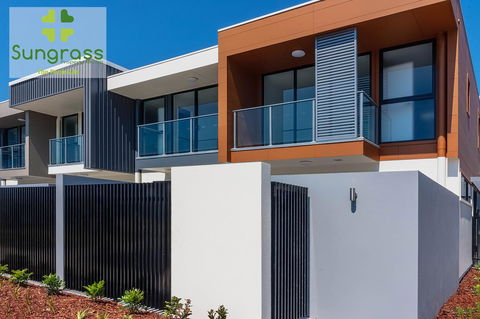 The Residences At The Peninsula - Sydney 4u 40