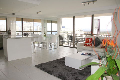 De Ville Apartments - Sydney 4u 14